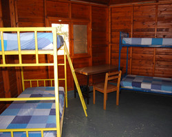 Betten in der Hütte